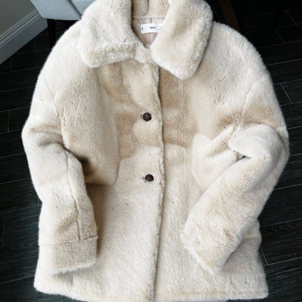 Softie Faux Fur Coat - Light Beige - Like New!